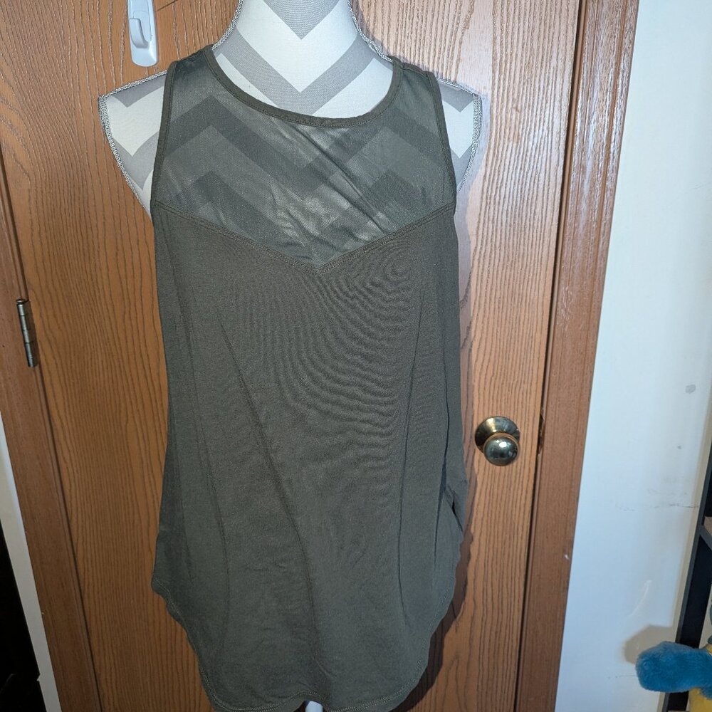 0/L/XL Torrid Olive Green Athletic Tank